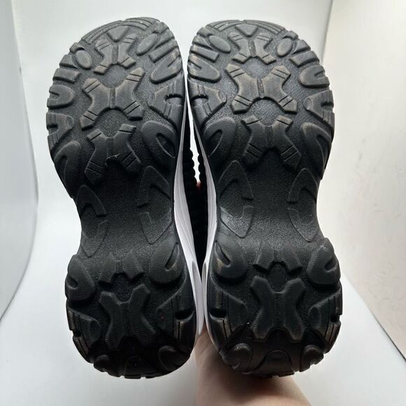 CUSHIONAIRE Women's Stretch Knit Slip on Sneaker +Memory Foam & LiteSole Technol - Picture 5 of 7